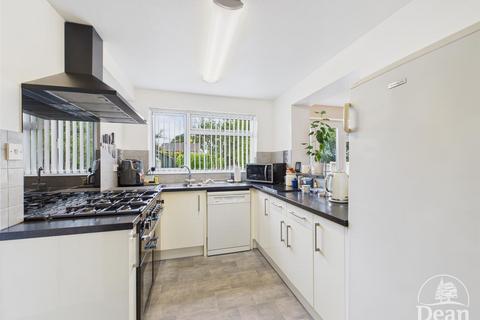 undefined, Bracken Close, Lydney GL15