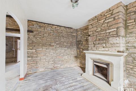 undefined, Church Square, Blakeney GL15