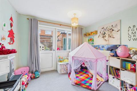 3 bedroom semi-detached house for sale, Morcroft Place, Lydney GL15