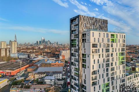 3 bedroom flat for sale, Chancellor House, Bermondsey, SE16