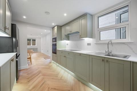 2 bedroom flat for sale, Uxbridge Road, Shepherds Bush