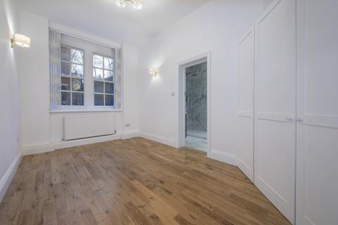 3 bedroom apartment to rent, Rodney Court, Maida Vale, London, W9