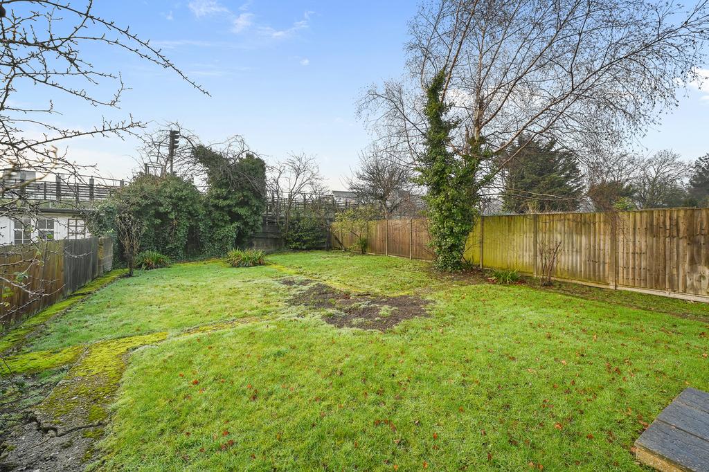 CS - 40 B Northwick Avenue - Garden A1 (1)