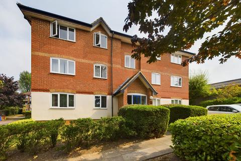 1 bedroom apartment to rent, Deer Close, Hertford, SG13