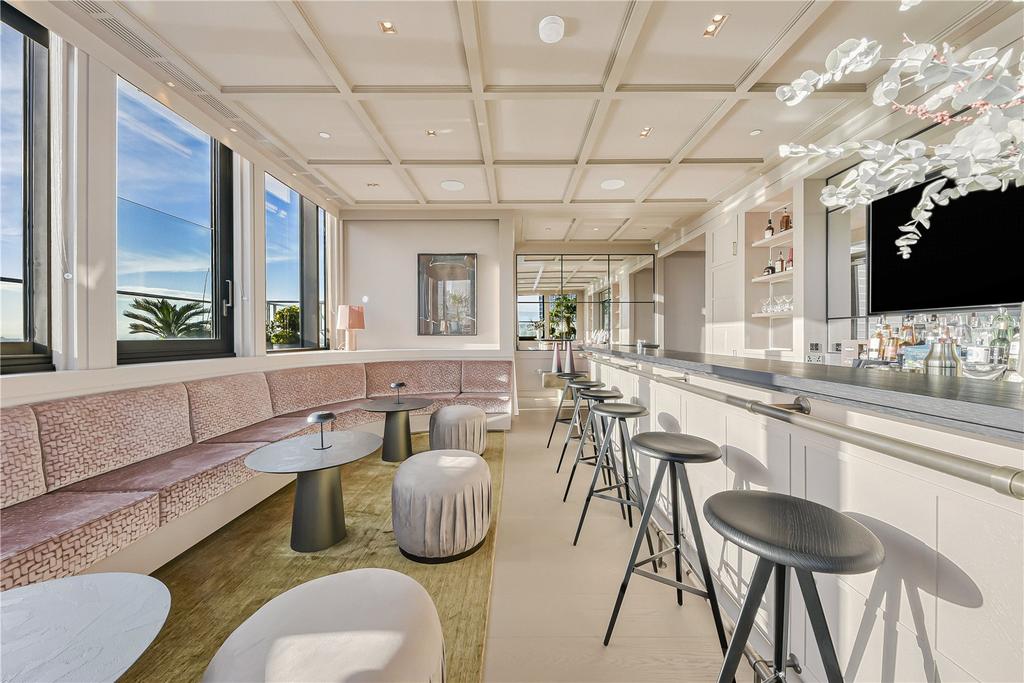 Banquette Seating