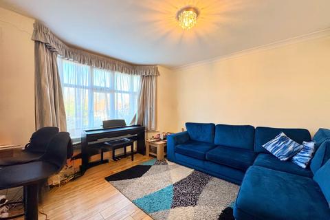 4 bedroom semi-detached house for sale, Farm Road, Edgware, HA8