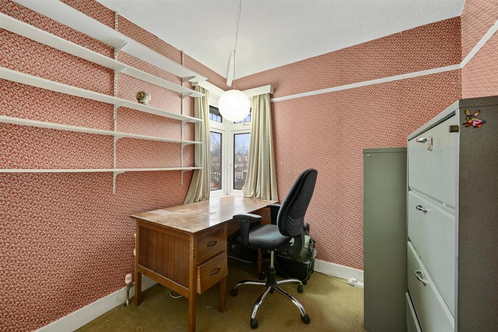 Bedroom/office