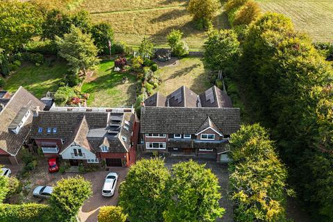 5 bedroom detached house for sale, The Avenue, Bedfordshire LU6