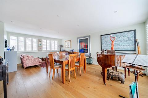 undefined, Yeabridge Court, Yeabridge, South Petherton