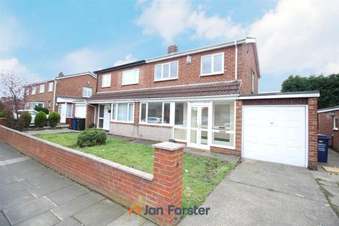 Acomb Crescent, Red House Farm, Fawdon