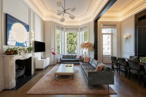 4 bedroom flat for sale, Courtfield Gardens, London SW5