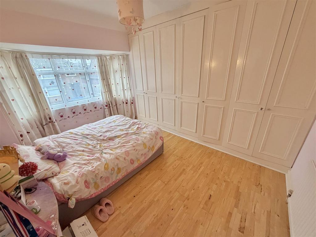 Bed 1
