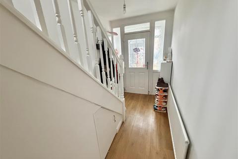 3 bedroom semi-detached house for sale, Braemar Drive, Sale