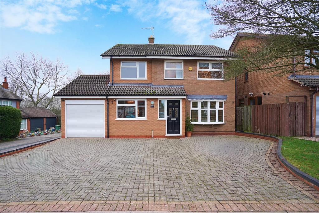 Home Close-29.jpg