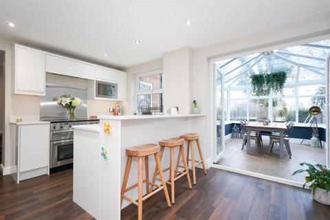 undefined, Home Close, Bubbenhall, Coventry