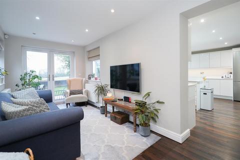 undefined, Home Close, Bubbenhall, Coventry