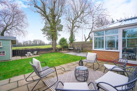 undefined, Home Close, Bubbenhall, Coventry