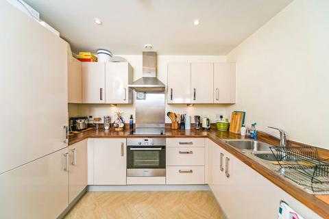 1 bedroom flat to rent, Watlington Street, Reading, Berkshire, RG1