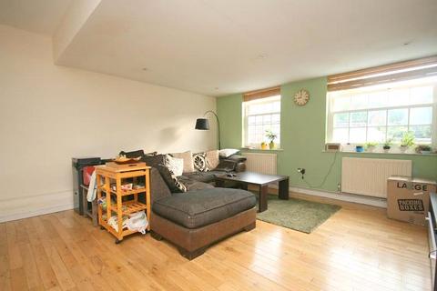 undefined, High Street, Ewell, KT17