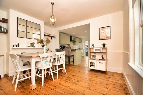 3 bedroom detached house for sale, CENTRAL RYDE