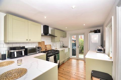 3 bedroom detached house for sale, CENTRAL RYDE