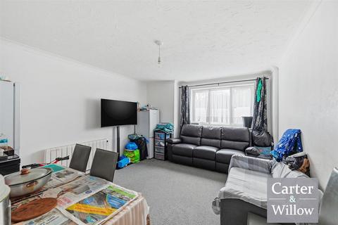 2 bedroom apartment for sale, Watsons Lodge, Dagenham, Essex