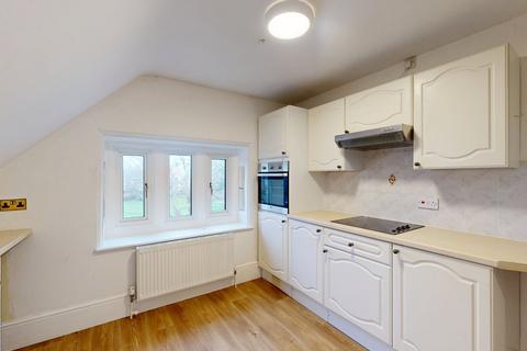 3 bedroom flat for sale, Grimston Avenue, Folkestone, CT20
