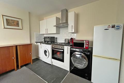 undefined, Wood Lane, Isleworth, TW7
