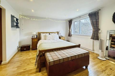 5 bedroom detached house for sale, Hazelwood Road, Wilmslow