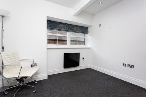 Winckley Square, Preston, PR1
