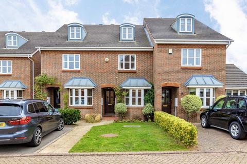 undefined, Nicholson Mews, Kingston Upon Thames KT1