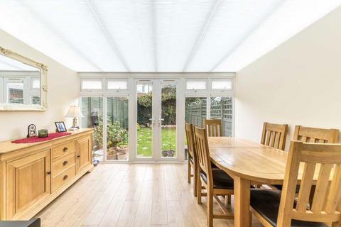 undefined, Nicholson Mews, Kingston Upon Thames KT1