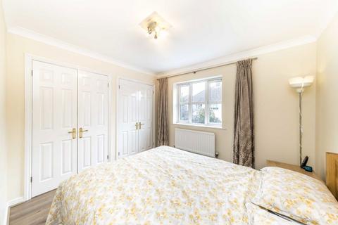 undefined, Nicholson Mews, Kingston Upon Thames KT1