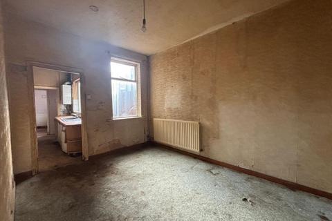 2 bedroom terraced house for sale, Wadham Street, Stoke-on-Trent ST4