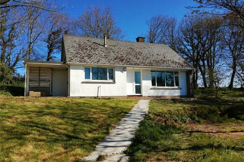 2 bedroom bungalow to rent, Holsworthy, Devon, EX22