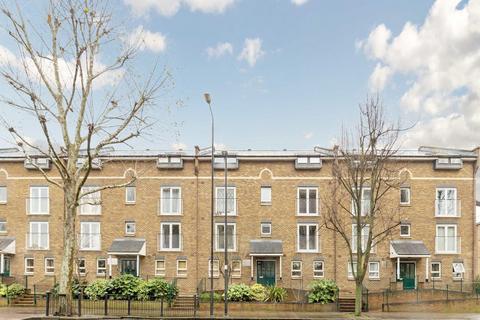 Manchester Road, London E14