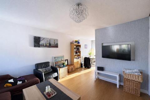 undefined, Ashton Close, Sutton