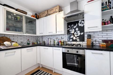 undefined, Ashton Close, Sutton