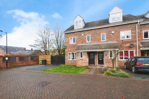 Huntington Mews, York, YO31
