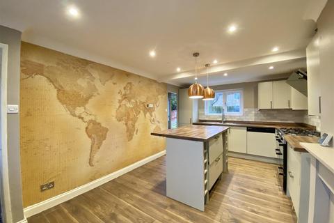3 bedroom semi-detached house for sale, Fitzalan Road, Bedale