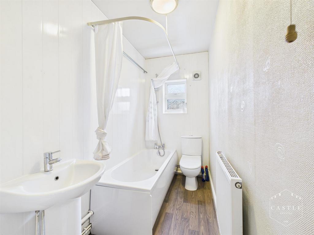 Family bathroom
