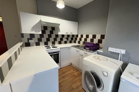 undefined, Eastborough, Scarborough YO11