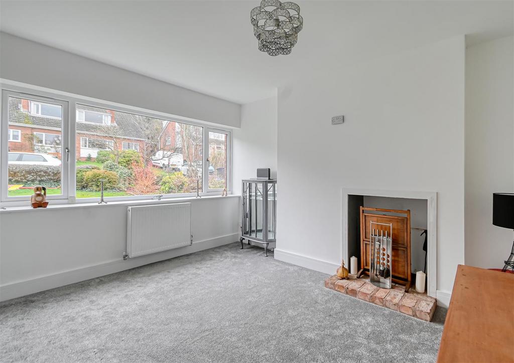 7 Hillside Avenue-06.jpg
