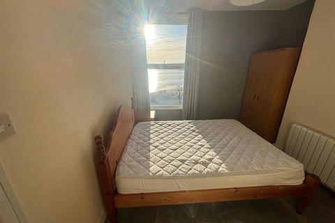 undefined, 13 Eastborough, Scarborough YO11