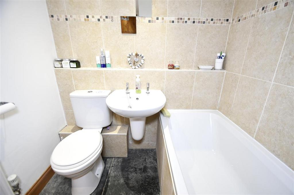 En suite bathroom