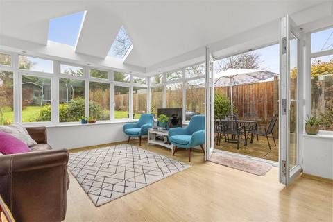 undefined, Warrendene Road, Hughenden Valley HP14
