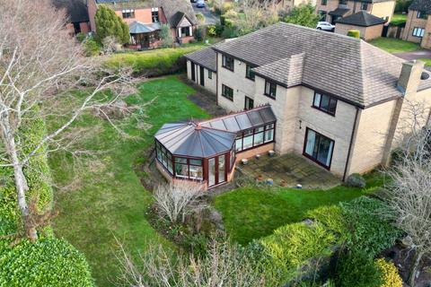 4 bedroom detached house for sale, Edgemont Road, Northampton, NN3 3PQ