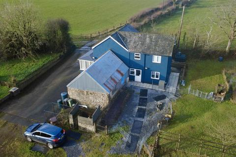 3 bedroom property with land for sale, Maestir Road, Lampeter