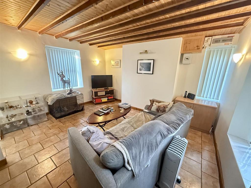 House in Lampeter - View 3