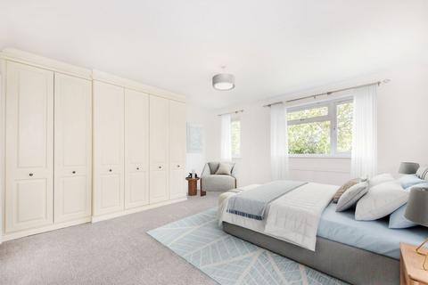 2 bedroom flat for sale, Claremont Road, Surbiton KT6